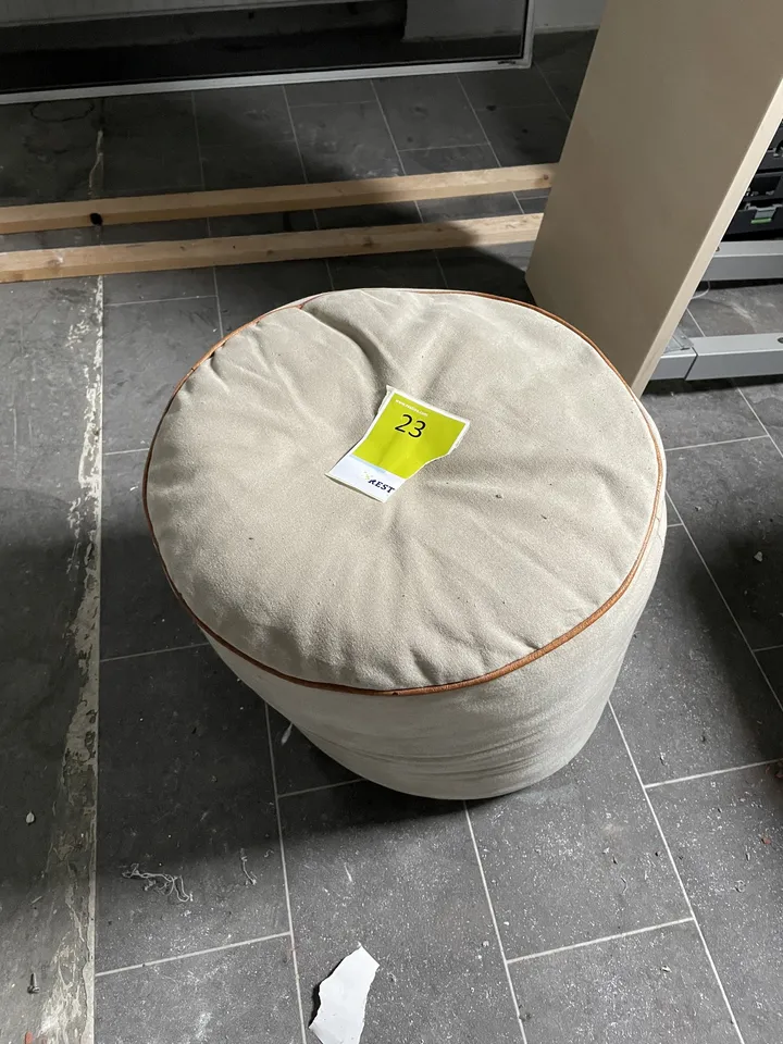Stoff-Hocker
